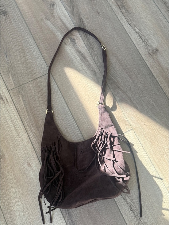 Handbags - brown fringe bag